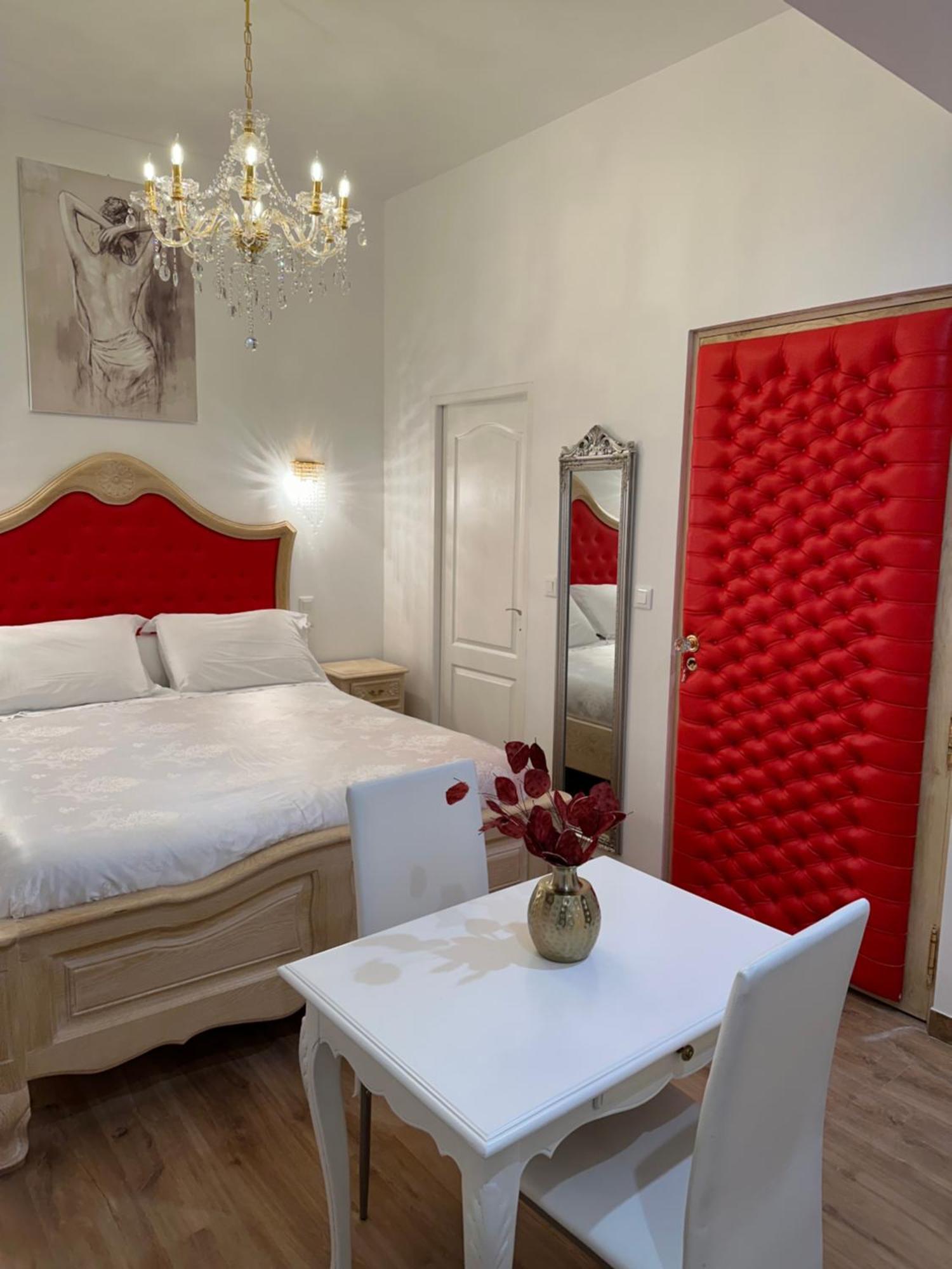 Petit Studio Presbytere Dans L'Eglise Narbonne Eksteriør billede