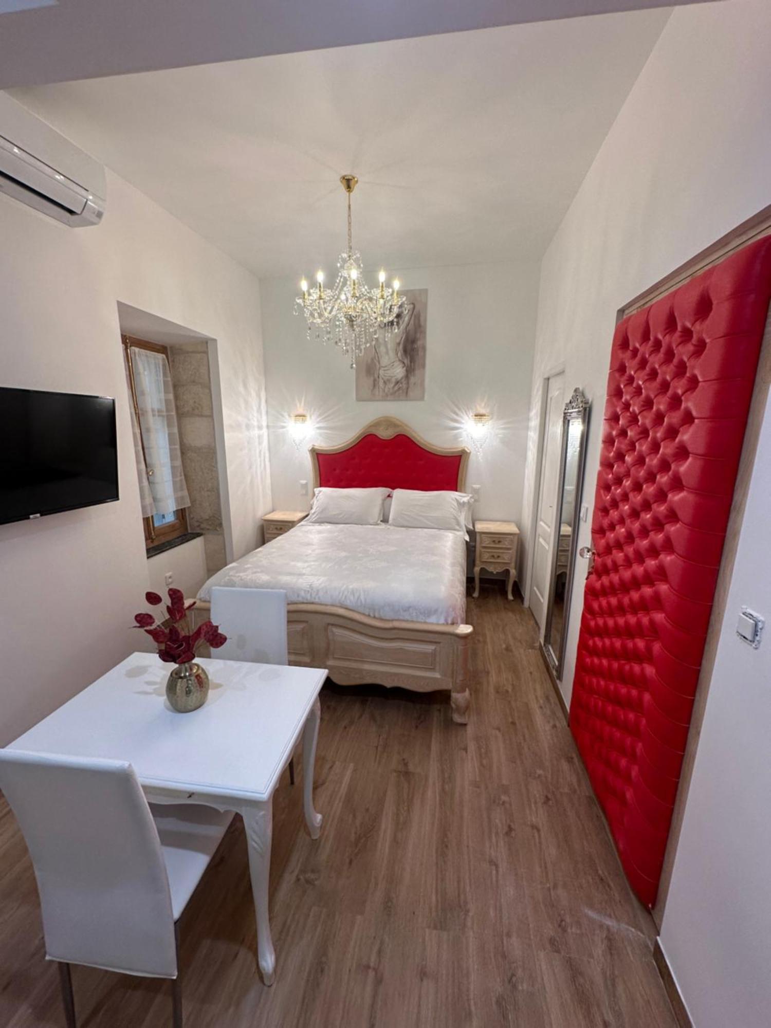 Petit Studio Presbytere Dans L'Eglise Narbonne Eksteriør billede